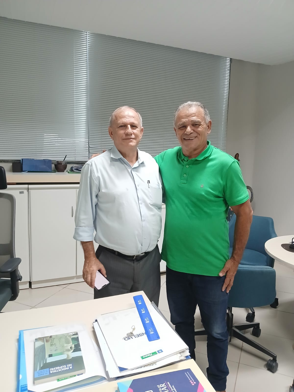 Fleury Azevedo em registro de parceria